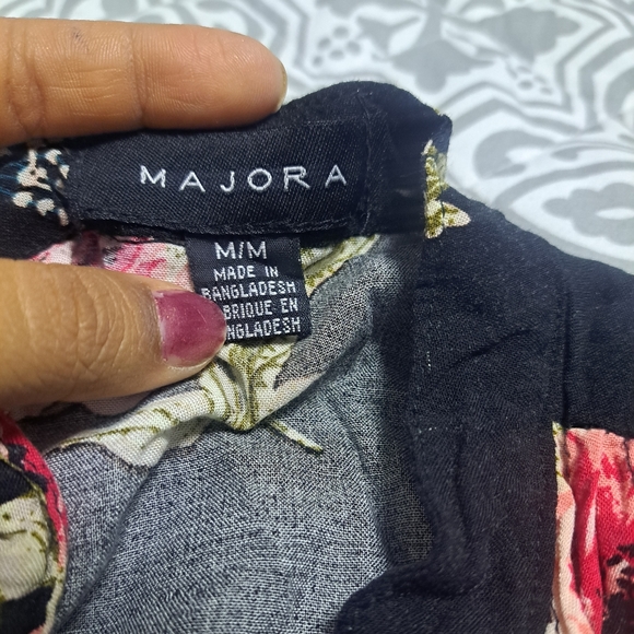 Floral blouse - Picture 2 of 3